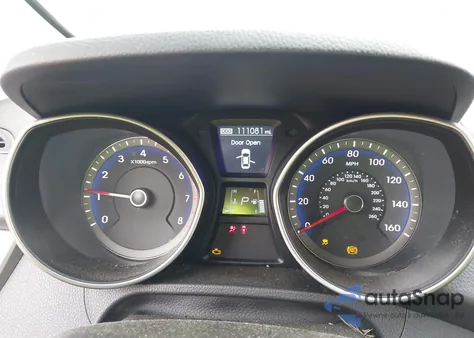 2013 Hyundai Elantra Gt z USA, uszkodzony, nr VIN KMHD35LE2DU151784